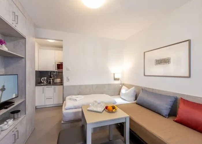 Trio Hotel apartamentowy 4*