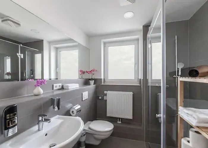 Hotel apartamentowy Trio 4*