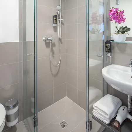 Appart hôtel Trio 4*