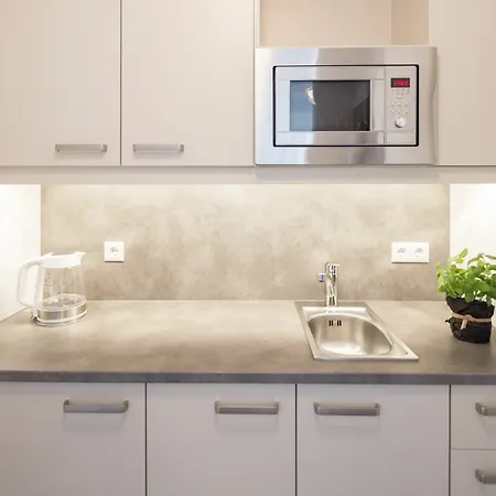 아파트호텔 Trio 4*